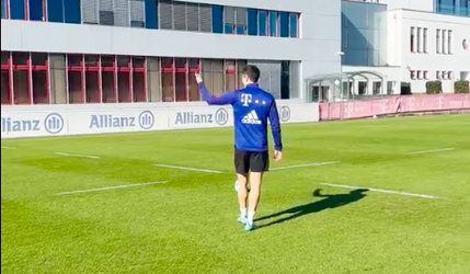Taký normálny deň v Bayerne Mníchov. Robert Lewandowski opäť hviezdil na tréningu