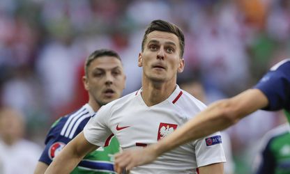 Poľská útočná hviezda si zranila stehenný sval, do súboja proti Švédsku nezasiahne