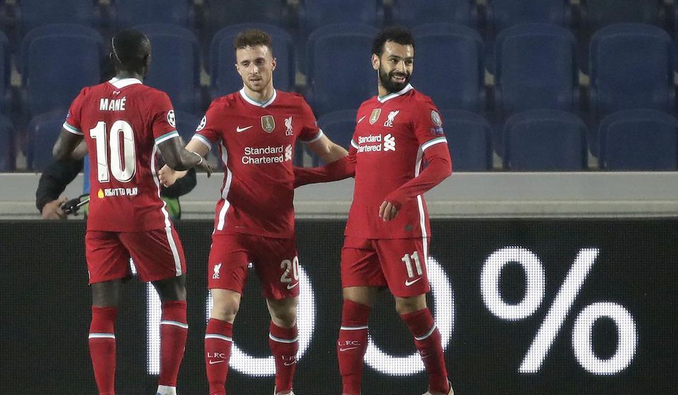 Futbalisti Liverpoolu Sadio Mane, Diogo Jota a Mohamed Salah