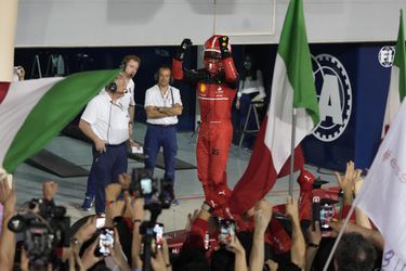 Veľká cena Bahrajnu: Veľkolepé double pre Ferrari, nová éra začína víťazstvom Leclerca