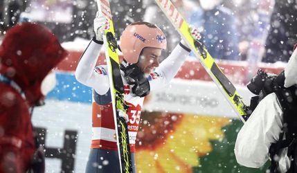Svetový pohár: Stefan Kraft suverénne ovládol individuálnu súťaž v Lahti