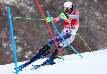 ZOH 2022: Žampovci sa znovu umiestnili tesne za sebou, po 1. kole slalomu vedie Strolz