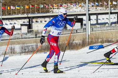 ZOH 2022: Ján Koristek obsadil pri olympijskej premiére 45. miesto, v skiatlone dominoval Boľšunov
