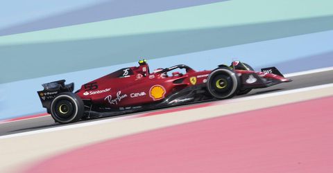 Ferrari prerušilo spoluprácu s ruskou spoločnosťou, jej logá zmizli z monopostu už v Bahrajne
