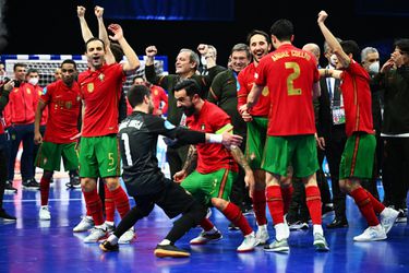 ME: Portugalsko obhájilo titul, vo finále predviedlo ďalší skvelý obrat