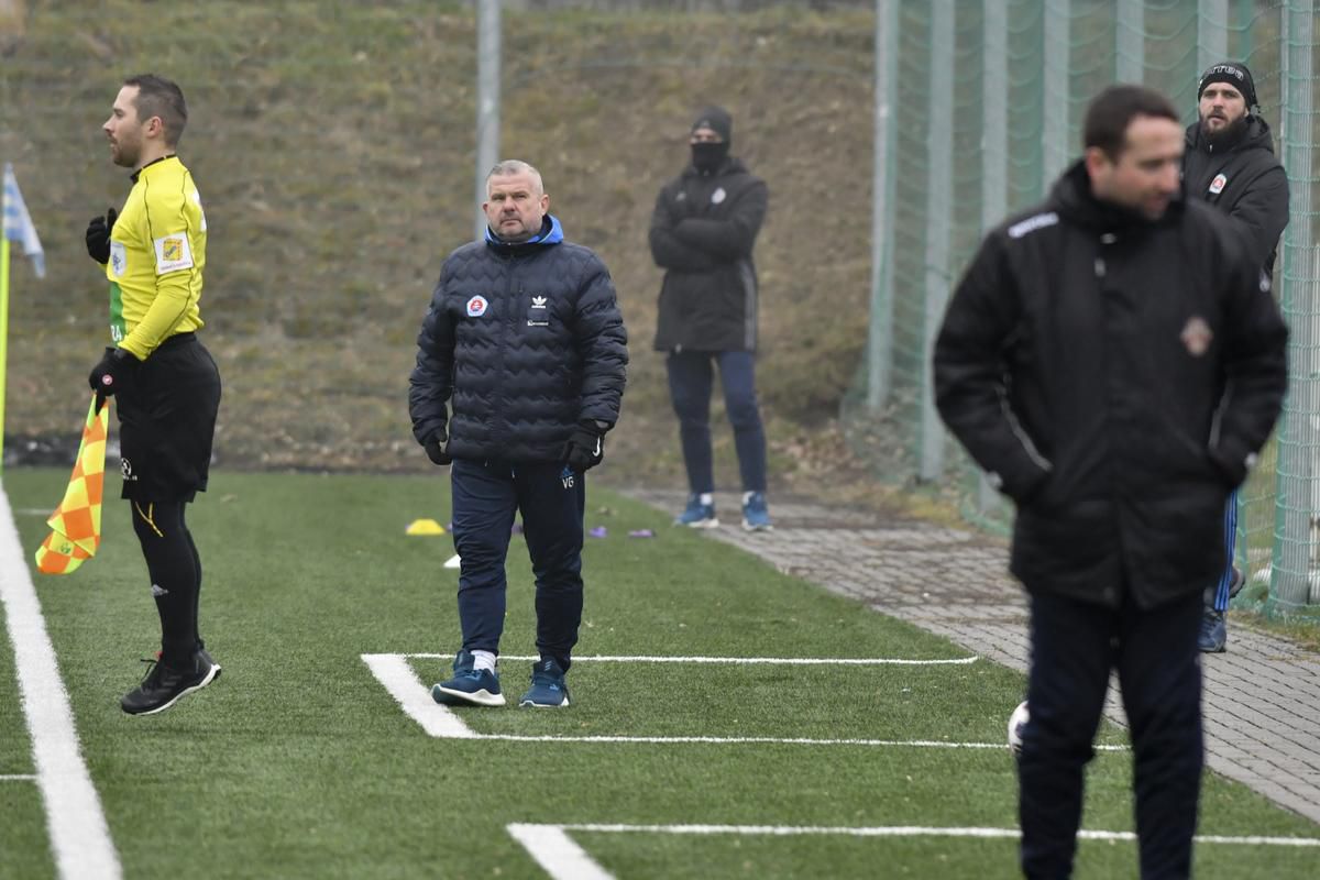 Tréner futbalového Slovana do 21 rokov Vladimír Gála