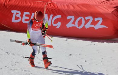 ZOH 2022: Katastrofálne hry Mikaely Shiffrinovej vyvrcholili v tímovej súťaži! Zlato do Rakúska