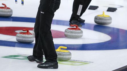 Curling-MS: Severské derby pre Nórky, Dánsko si poradilo s Tureckom