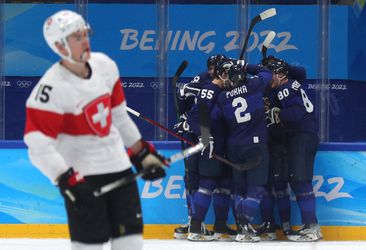 ZOH 2022: Fíni splnili úlohu favorita a posielajú Švajčiarov domov