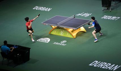 Stolný tenis-MS: Čínski reprezentanti ovládli aj finále dvojhry