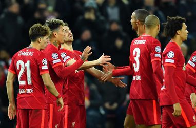 B-skupina: Liverpool si zaistil postup zo skupiny. AC Miláno stále čaká na víťazstvo