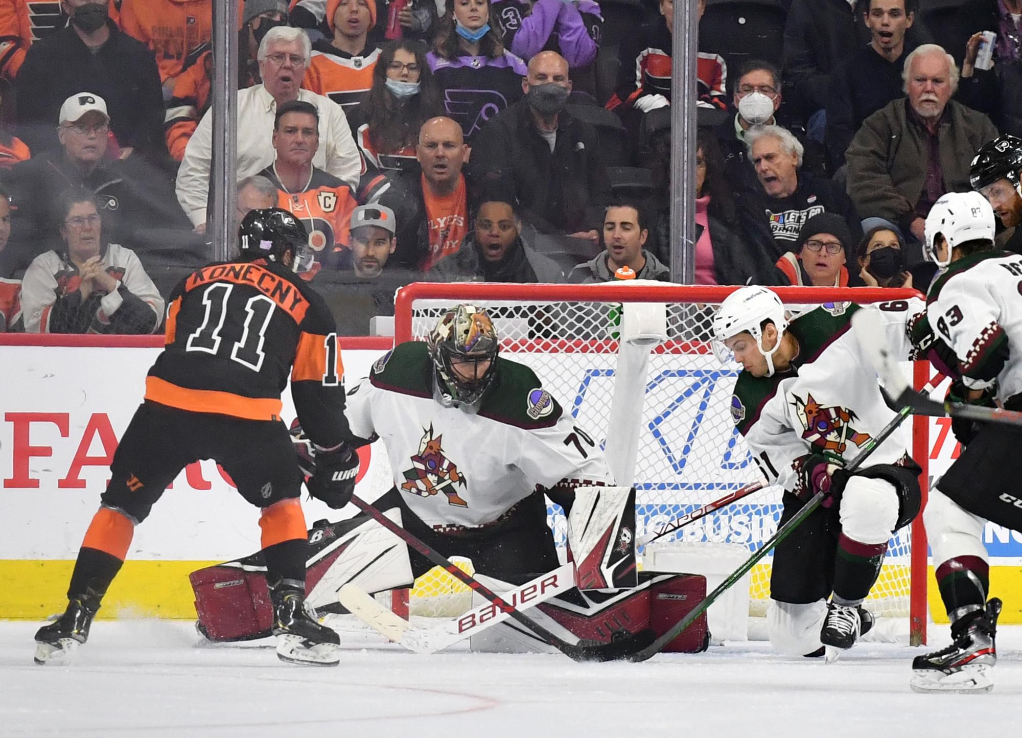 Arizona Coyotes at Philadelphia Flyers