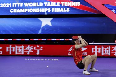 Čína získala na MS v stolnom tenise až štyri zlaté medaily