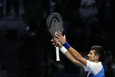 Turnaj majstrov: Novak Djokovič zdolal Andreja Rubľova a stal sa druhým semifinalistom