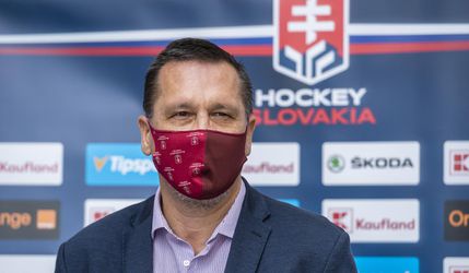 Peter Čerešňák momentálne predvádza výkony na úrovni NHL, myslí si Oto Haščák