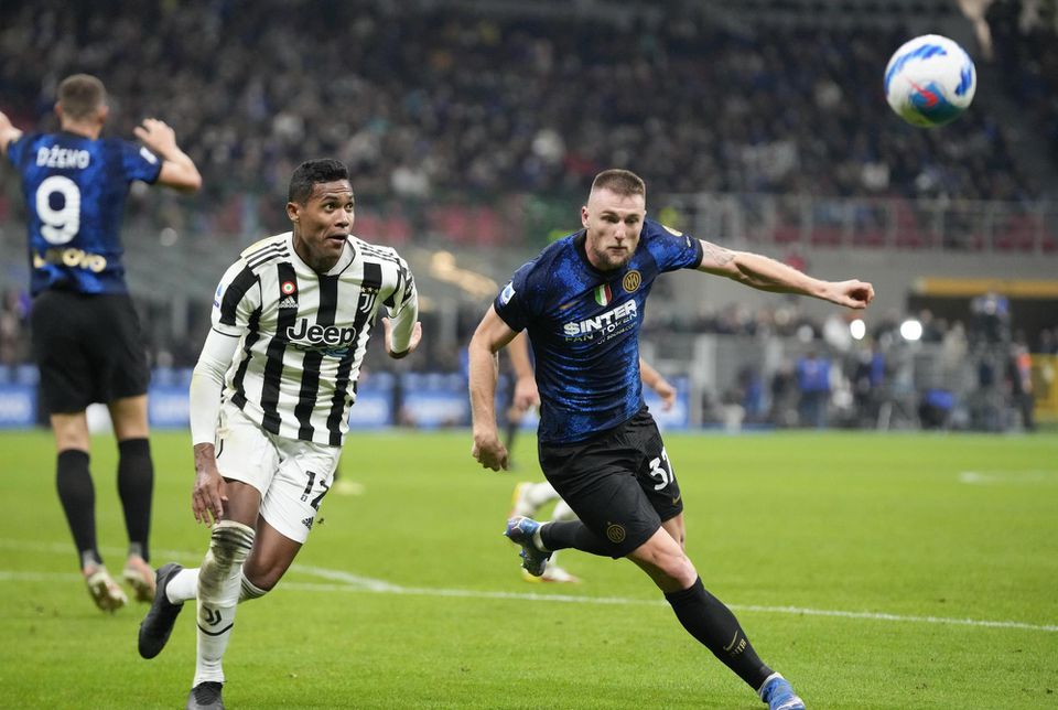 Milan Škriniar v zápase Inter Miláno - Juventus