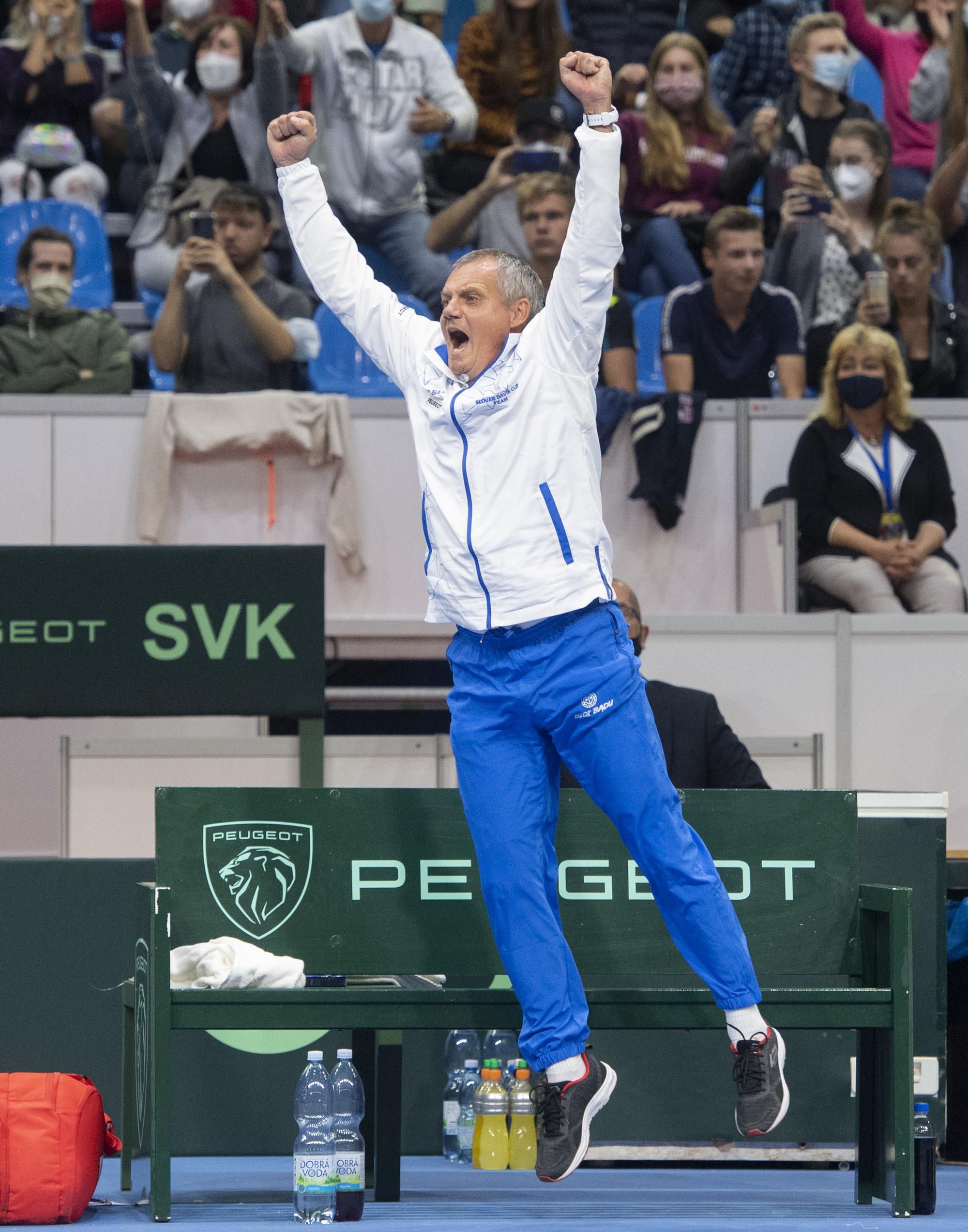 Davis Cup: kapitán Tibor Tóth sa raduje z víťazstva Gombosa a celkového triumfu Slovenska