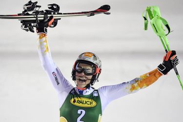 Fantázia! Petra Vlhová vyhrala úvodný slalom sezóny v Levi