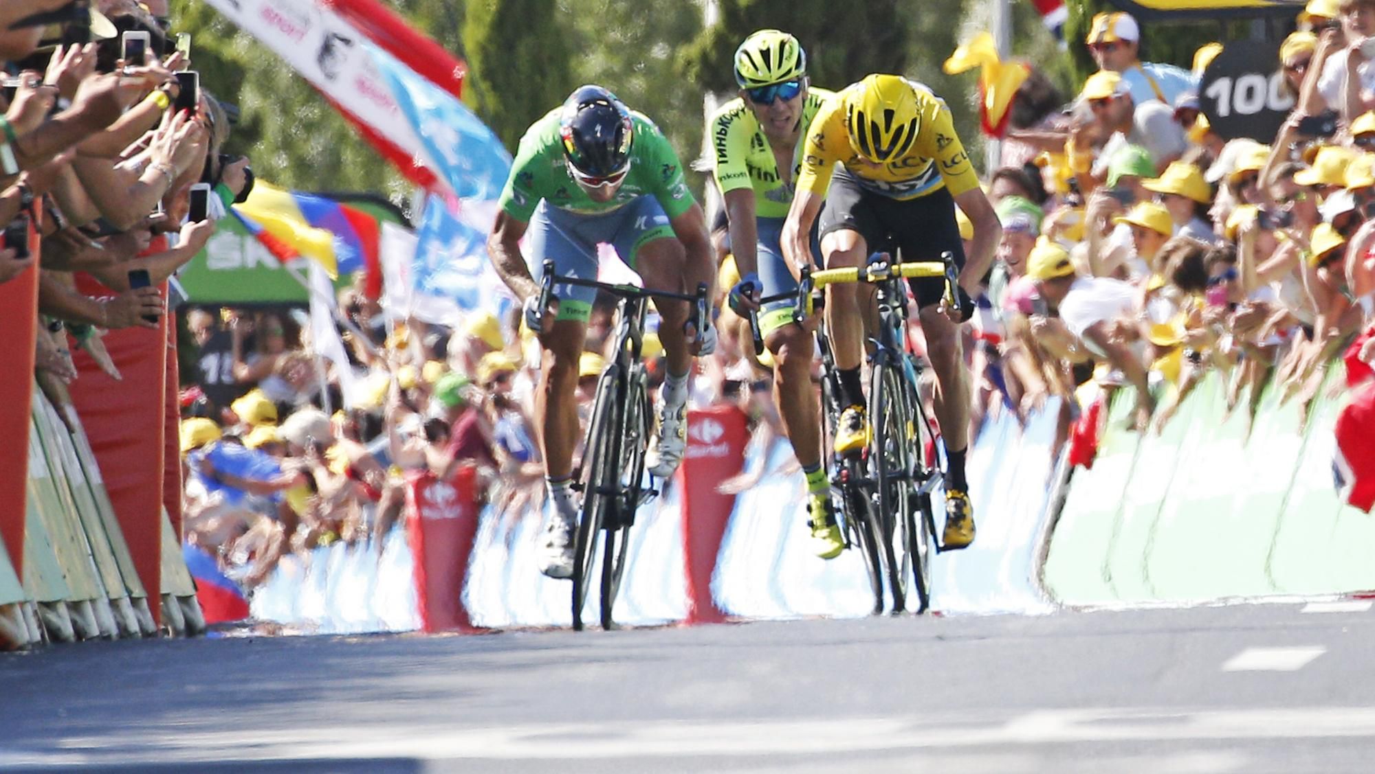 TdF 2016: Peter Sagan víťazí v 11. etape po špurte s Chrisom Froomom