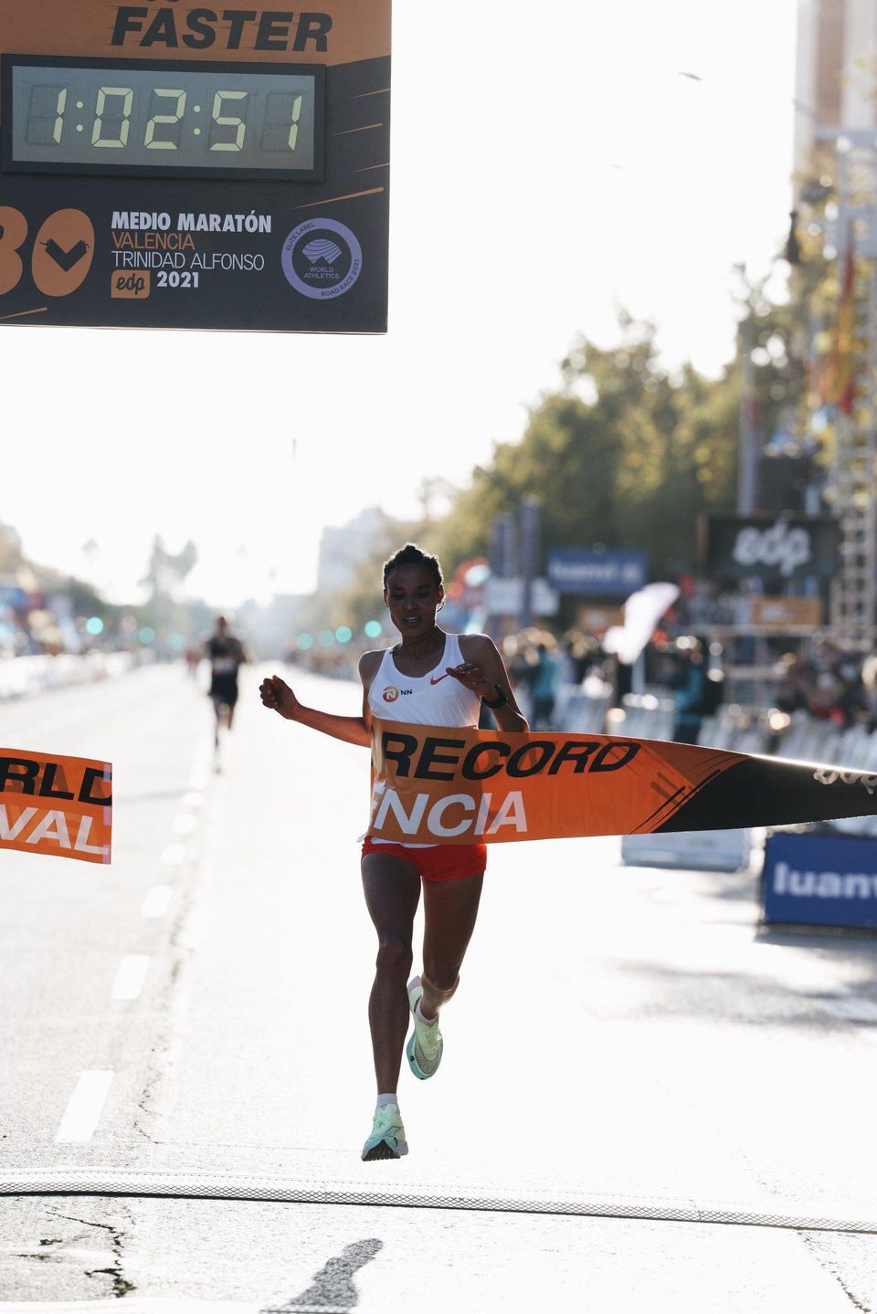 Letesenbet Gidey zabehla svetový rekord v polmaratóne