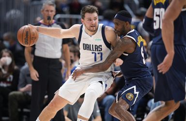 NBA: Dallas utrpel debakel v Denveri, štvrtá výhra Miami