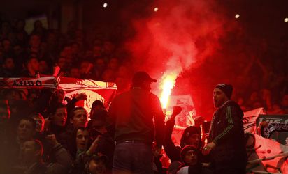 Francúzsky klub St. Étienne má po výtržnostiach fanúšikov predbežne uzavretý štadión
