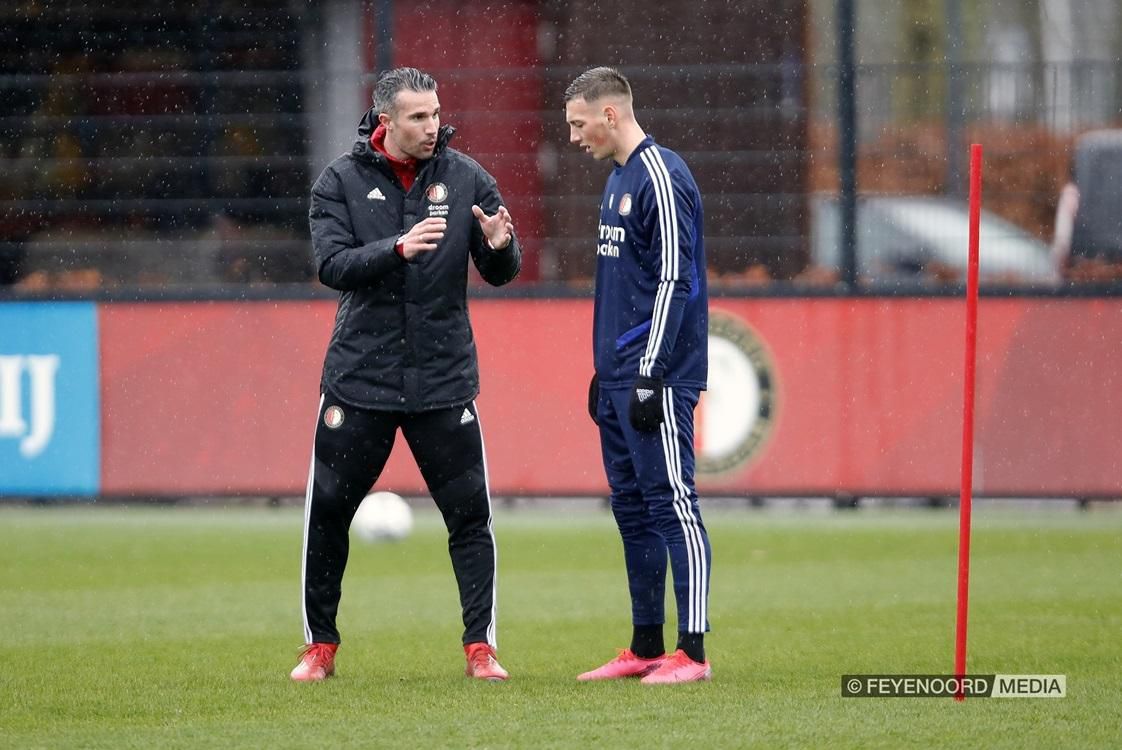 Róbert Boženík na tréningu Feyenoordu Rotterdam s Robinom van Persiem