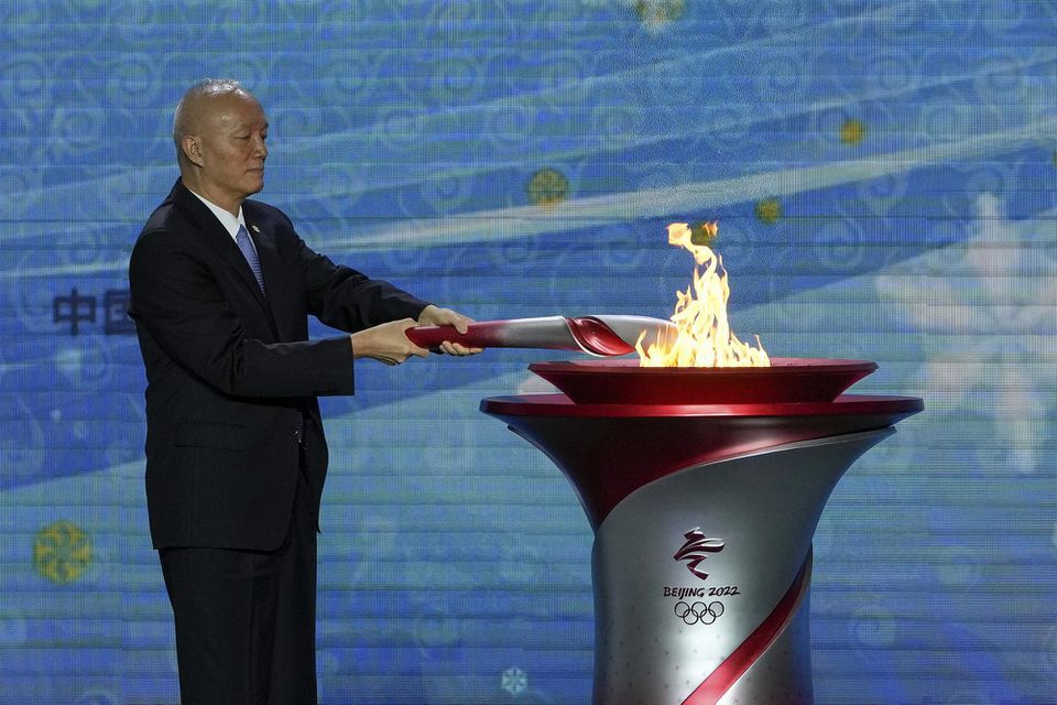 Olympijský oheň je už v Pekingu