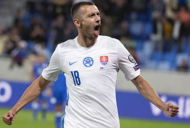 Ivan Schranz sa oprel do lopty, pozrite si ešte raz vedúci gól Slovenska