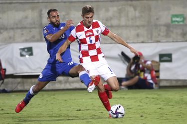 Chorvátsky talent Josip Stanišič predĺžil s Bayernom zmluvu do roku 2025