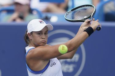 WTA Cincinnati: Bartyová víťazkou turnaja, vo finále hladko zdolala  Teichmannovú