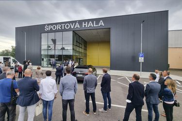 V Bratislave oficiálne otvorili športovú halu, za ktorú sa pred svetom nemusíme hanbiť