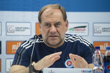 Tréner Weiss pred odvetným duelom Slovana: Nepovažujeme sa za postupujúceho. Spoliehame sa na pomoc divákov
