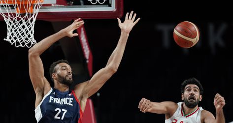 Tokio 2020: Basketbalisti Francúzska vyhrali základnú A-skupinu, Austrálčania B-skupinu