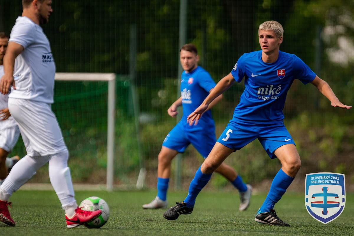 Slovenskí reprezentanti v malom futbale.