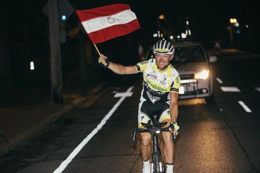 Rakúsky cyklista prekonal za 24 hodín 12 svetových rekordov