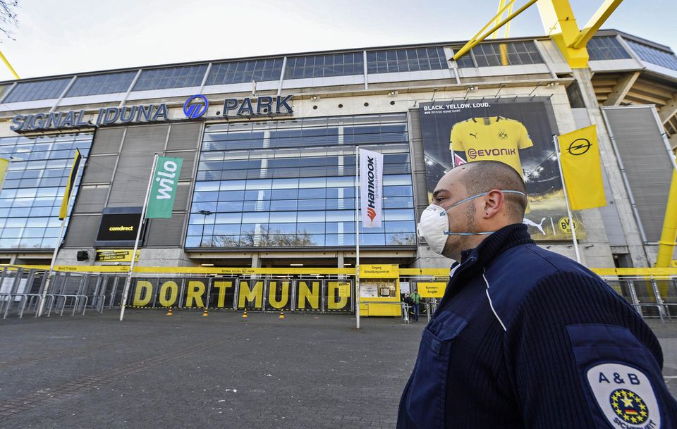 Štadión Borussie Dortmund, Signal Iduna Park