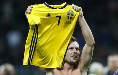 Švéd Sebastian Larsson ukončil po 13 rokoch reprezentačnú kariéru