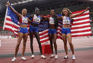 Tokio 2020: Američanky zlaté na 4 x 400 m, jedenásty kov pre Felixovú