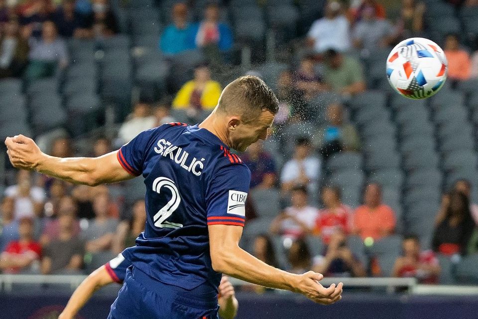MLS: Boris Sekulič (Chicago Fire) strieľa gól do siete Philadelphie Union
