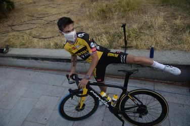 Vuelta: Primož Roglič ovládol úvodnú časovku