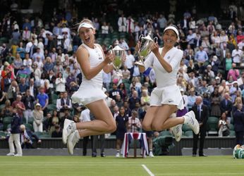 Wimbledon: Elise Mertensová a Su-Wei Hsieh triumfovali v dramatickom finále štvorhry