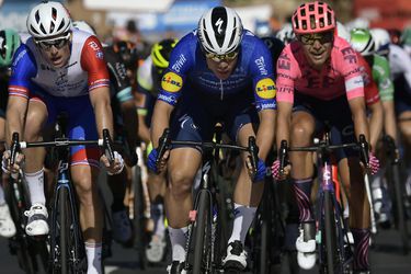 Vuelta: Fabio Jakobsen sa teší z ďalšieho etapového triumfu