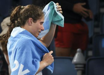 Wimbledon: Kontová prišla o účasť pre kontakt s infikovaným členom tímu, čaká ju 10-dňová izolácia