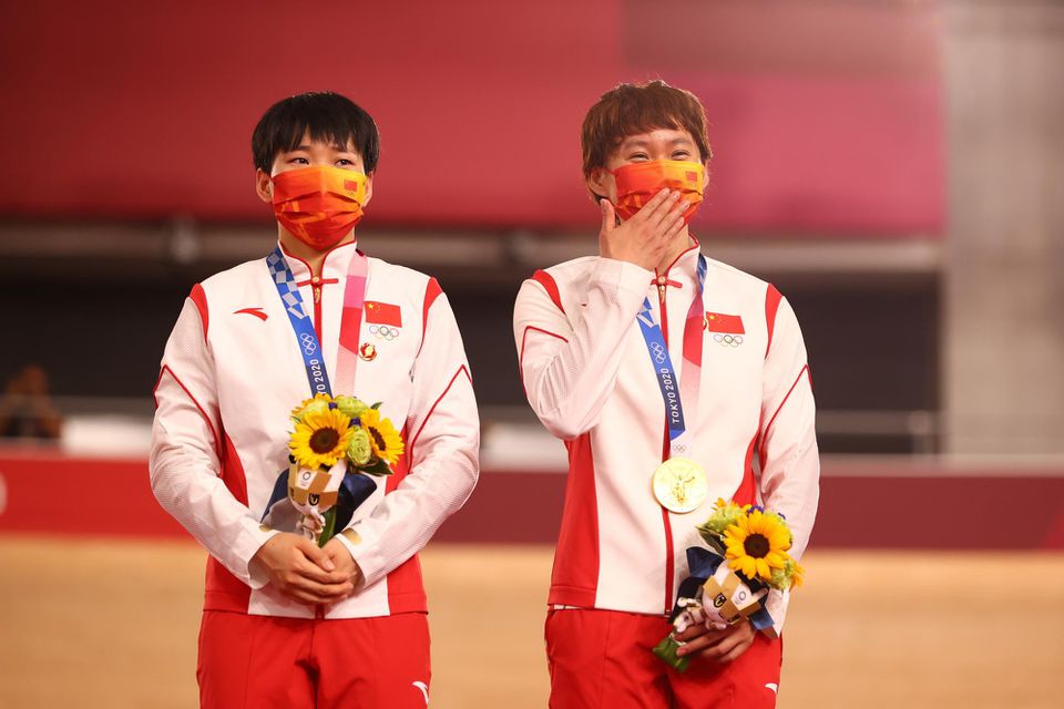 Čínske víťazky tímového šprintu Pao Šan-ťü a Čung Tchien-š'