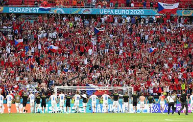 EURO 2020: Česko vo štvrťfinále bez fanúšikov. Charterový let už zrušili