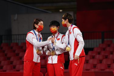 Tokio 2020: Čínske stolné tenistky získali zlato v družstvách žien