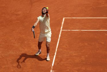 ATP Madrid: Chačanov vyradil domácu nádej, Zverev stratil len jeden gem