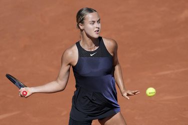 WTA Gdyňa: Schmiedlová aj Kučová hladko postúpili do 2. kola