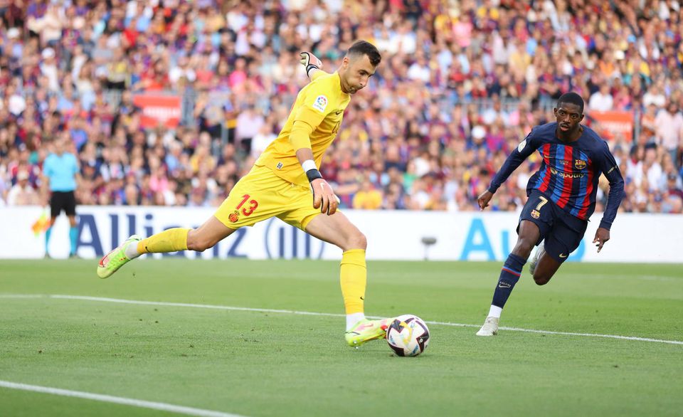 Dominik Greif proti FC Barcelona.